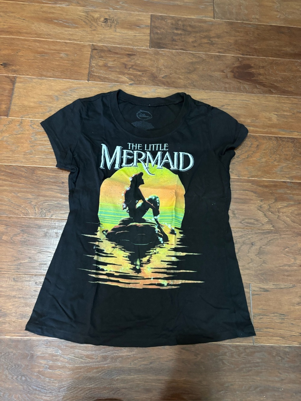 Disney The Little Mermaid Black Tee Shirt with Sunset Graphic Large youth